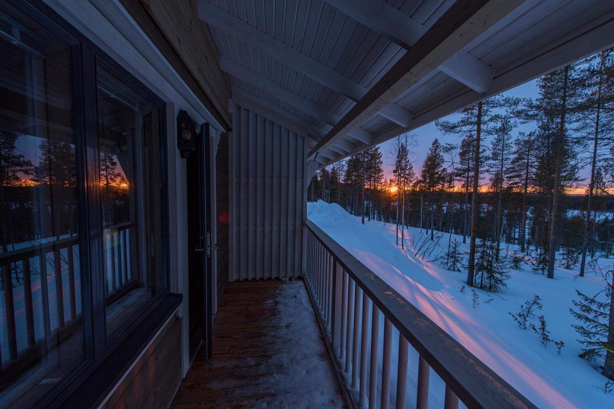 Valkea Arctic Lodge Pello Exteriör bild